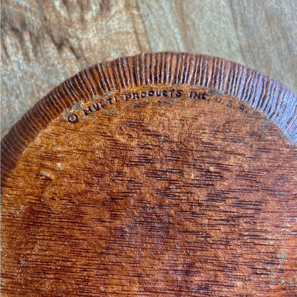 Gorgeous Plastic Floral Dish - Picture 5 of 6